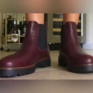 Caslon Miller Water Resistant Chelsea Boot , Burgundy , Sz 6 NWOB